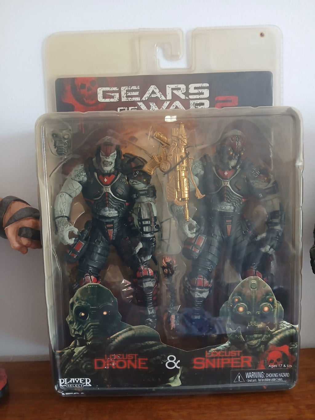 NECA Gears of War Locust Drone & Sniper Sellado – Figura Coleccionista Premium 7” – Original, Rara y Descontinuada – Gaming Collectibles