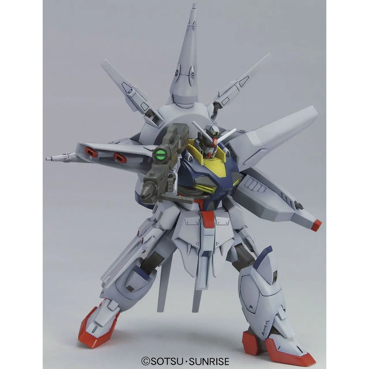 Providence Gundam HG armado en pose de exhibición